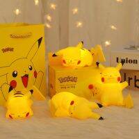 สวัสดีของเล่นโปเกมอนอะนิเมะ Pikachu ไฟกลางคืน Kawaii เนอสเซอรี่โคมไฟข้างเตียงสำหรับเด็กห้องนอนเครื่องประดับโปเกมอนเด็กส่องสว่างของขวัญของเล่น