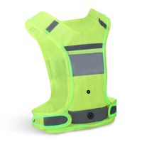 Ultralight Reflective Safety Vest Large Pocket Adjustable Waist LED Reflective Vest Running Gear with Pouch USB Charging