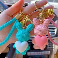 การ์ตูน Embracing Love ทอขนสัตว์กระต่าย Key Chain น่ารักคู่จี้คีย์โซ่จี้