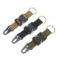 【LZ】▦❁  Tactical Gear Keychain Clip para Homens Acessórios Tactical Molle Cinto de Nylon Chaveiro Loop Webbing Key Clip com Molle Bags