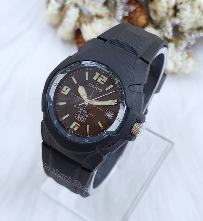 Casio รุ่น MW-600F-1A นาฬิกาข้อมือผู้ชายสายเรซิ่น สีดำ หน้าปัดสีดำ