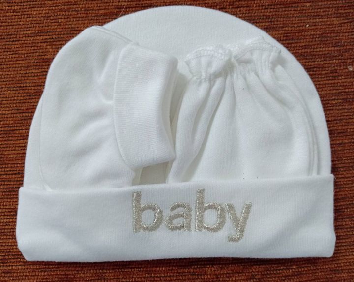 หมวก-ถุงมือ-ถุงเท้าเด็กอ่อน-เด็กแรกเกิด-3-เดือน-แพ็ค-1
