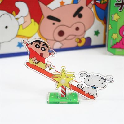 Crayon Shinchan Swing Seesaw การ์ตูนที่สร้างสรรค์ตกแต่งอะคริลิคเดสค์ท็อป