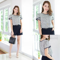 Narinari : MT2302 Petal Sleeve Blouse เสื้อทำงานแต่งแขนซ้อน ผ้าลายพิมพ์สวยเก๋