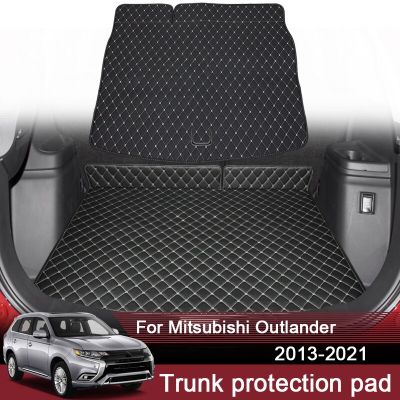 พรมกระโปรงหลังรถแต่งรถด้านหลังรถสำหรับ Mitsubishi Outlander 2013-2021-2024แผ่นอุปกรณ์เสริมไลเนอร์กระบะรถยนต์กันน้ำหนัง1ชิ้น