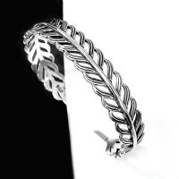 2023 New Retro Gothic Feather Bracelet Women Hollow Out Leaf Bracelet Fashion Design Creative High Quality Fashion Jewelry