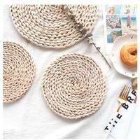 Natural Straw Water Hyacinth Weave Placemat Tablemat Kitchen Dinner Cup Mat