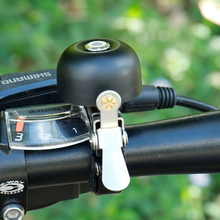 deemount-classic-cycle-brass-bell-ซ้ายขวามือใช้จักรยาน-handlebar-mount-anodized-35mm-ring-high-pitch-crisp-noise-warning
