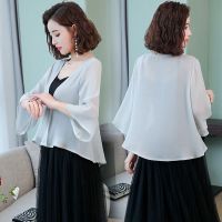 【CW】 Korean Shirt Thin Soft Short Cardigan Women 39;s Cape Female Protection Clothing Beach Shawl V12