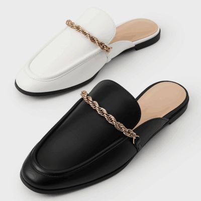 Hot sell 2021 Brand Ladies Mules Shoes Solid Leather Flats Heels Cover Toe Pantufa Slippers Metal Chain Women All Match Slides Flip Flops