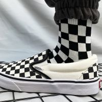 【Hot Sale】embellishembellishถุงเท้า Funky Harajuku Mens Checkerboard ถุงเท้าเรขาคณิต Checkered ถุงเท้าผู้ชาย Hip Hop ผ้าฝ้าย Streetwear ถุงเท้าแปลกใหม่ของขวัญสำหรับ Man