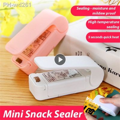 Snack Bag Sealing Machine Plastic Heat Resistant Function High Quality Easy To Carry Snack Sealing Household Plastic Bag Sealing