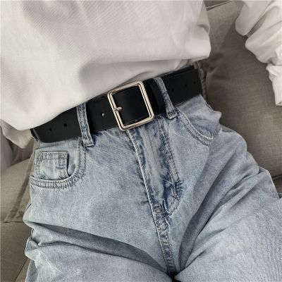 【CC】 Cinto de couro para mulheres fivela quadrada cintura chique senhoras cinto preto pulseira vintage fêmea marca luxo 2021