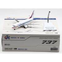 LH2428อัลลอยด์สะสมเครื่องบินของขวัญปีก JC 1:200กองทัพอากาศเกาหลีโบอิ้ง B737-300โมเดลจรวดโมเดลเครื่องบิน85101พร้อมขาตั้ง