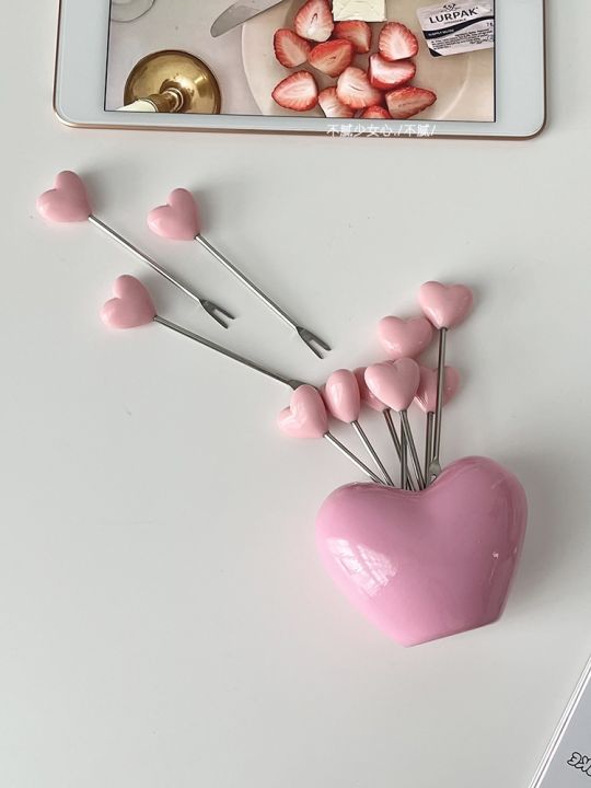 durable-and-practical-muji-not-tired-girl-heart-pink-love-fruit-fork-set-fruit-sign-stainless-steel-home-cake-small-fork-home