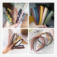 【cw】 Small fresh hair hoop female wild go out scrub press cave wash face with teeth non-slip candy thin headband 1