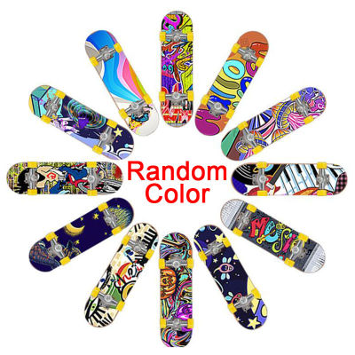 baoda 1PC เด็กน่ารักมินิ Fingerboard skate Boarding ของขวัญปาร์ตี้ของเล่นสุ่ม