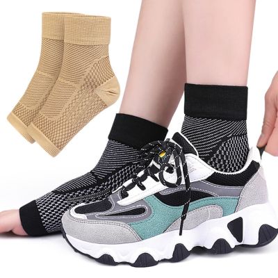 ：“{—— 5 Pair Sports Ankle Brace Compression Plantar Fasciitis Socks Sleeves, Foot &amp; Arch Support Heel Pain Achilles Tendonitis Relief