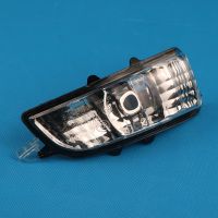 31111102 For Volvo S40 S60 S80 C30 C70 V50 V70 2007 2008 2009 Right Side Mirror Indicator Turn Signal Light Lamp Lens