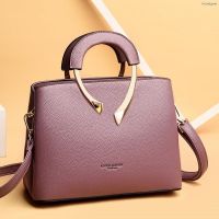 ?handbag branded กระเป๋าถือกระเป๋าแม่วัยกลางคน 2023 ใหม่แฟชั่นยุโรปและอเมริกากระเป๋าสะพายไหล่ผู้หญิงลายลิ้นจี่กระเป๋าใบใหญ่