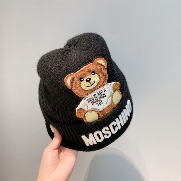 moschino-หมวกถักปักลายหมี