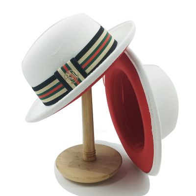 หมวก Fedoras หมวกสองด้านสำหรับผู้ชายหมวกแจ๊ซผู้หญิงหมวกแก๊ปสีเครื่องประดับขนนกหมวกคาวบอยพร้อมปีกหงายขึ้น