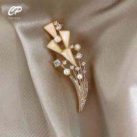 【YP】 Exquisite Ear Brooches High-end Female Pins Personalized Accessories Fixed All-match Atmosphere Anti-glare Buckle