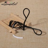 LAMEILA Eyelash Curler Makeup Tool Random Color