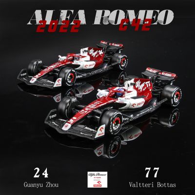 Urago 1:43 2022 F1 C42อัลฟ่าโรมิโอ24 # Guanyu Zhou 77 # Valtteri Bottas รุ่นรถแข่งโมเดลรถจำลองรถของเล่นโลหะผสม