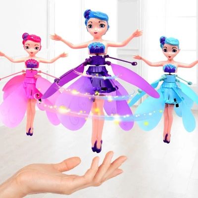 ของเล่นเด็ก ตุ๊กตานางฟ้าบินได้ ตุ๊กตาบิน ตุ๊กตานางฟ้า ตุ๊กตานางฟ้าบินตัวควบคุมกระแสไฟ RC เครื่องบิน ของเล่นสำหรับเด็กผู้หญิง Magic Flying Fairy Princess Doll Glow In The Dark Flying Fairy Toys Girls Outdoor Fly Toys Drone Induction Flight Toys Kids Gift