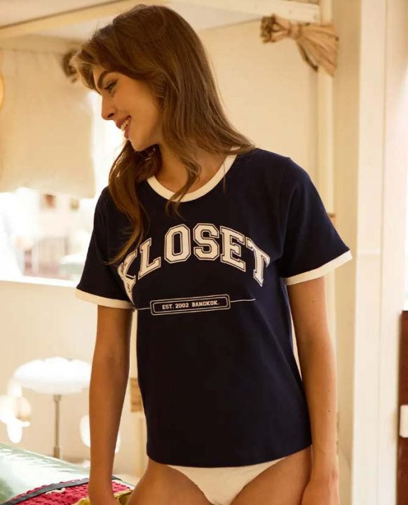 kloset-kk23-t002-kloset-logo-t-shirt-เสื้อยืด-เสื้อkloset-เสื้อผู้หญิง