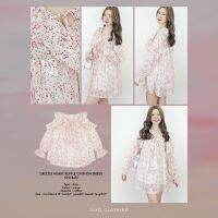 SLYQ DRIZZLE HEART RUFFLE CHIFFON DRESS เดรสสั้นลายหัวใจแขนยาวแต่งระบายโทนสีครีม