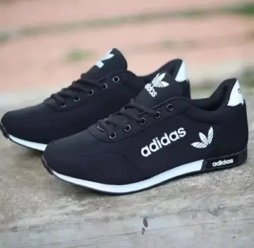 Foto sepatu shop adidas warna hitam