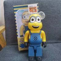 Bearbrick Minions อินเทรนด์รุนแรงหมีของเล่นที่ทำด้วยมือเครื่องประดับ400%