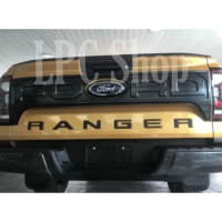 อะคริลิคติดฝาท้าย Ford Ranger ปี 2022 (โครเมียม) มีให้เลือก 3 สี