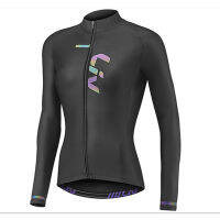 Hot LIV Woman Winter Warm Cycling Fleece Jackets Long Sleeve Jersey Pro Cycle Unforme Maillot Maillot Road Bike Clothing