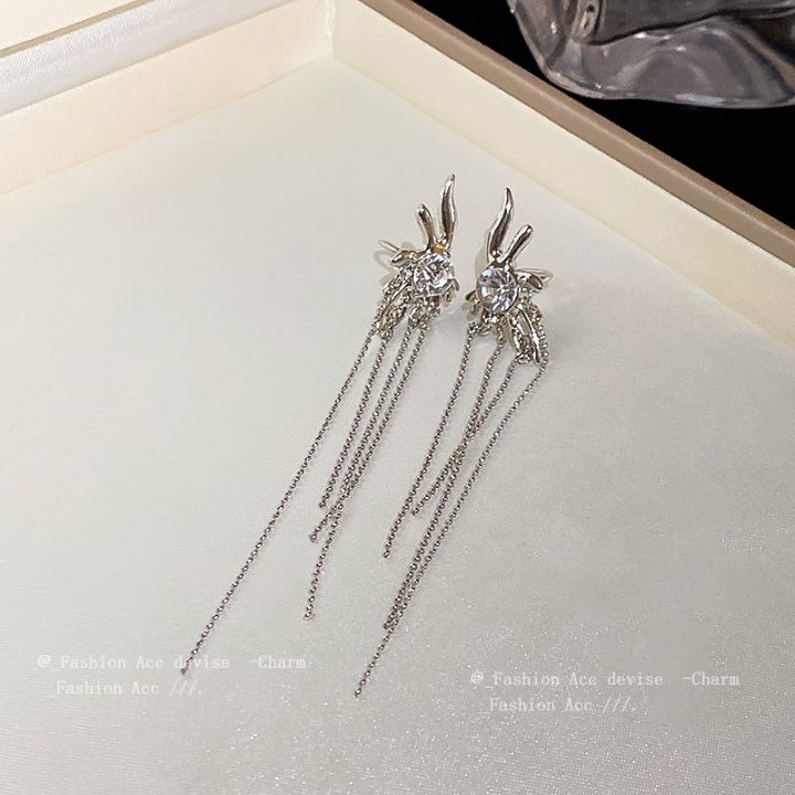 cod-irregular-diamond-studded-geometric-lava-tassel-ear-clip-fashion-temperament-no-hole-bone-personality-earrings-wholesale-women