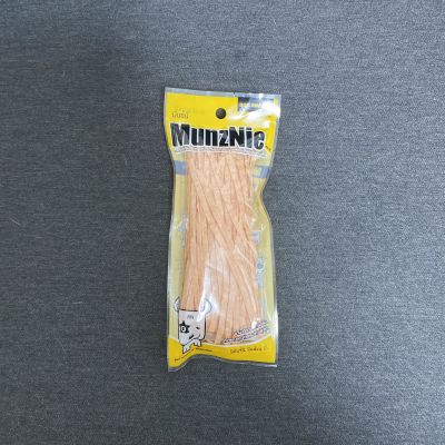 MUNZNIE ขนมขบเคี้ยวสำหรับสุนัข ปลาเส้นปูอัด บรรจุ 30g (1ซอง)