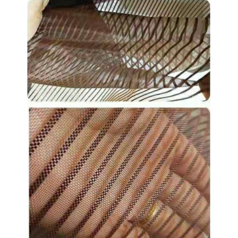 ม่านติดประตู