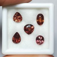 พลอย เพทาย ดิบ ธรรมชาติ แท้ ( Natural Zircon ) หนักรวม 4.79 กะรัต