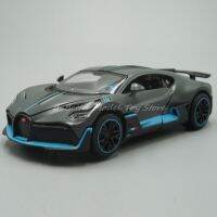 1:32ของเล่นโมเดลรถ Diecast Bugatti Divo ด้านหลังขนาดเล็กที่มีแอมป์เสียง; แสง