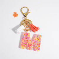 สีสันยาว Strip 26ตัวอักษร Key Chain แฟชั่น Rainbow ตัวอักษรพวงกุญแจที่ละเอียดอ่อน Tassels จี้อุปกรณ์เสริมกระเป๋ารถ Keyring