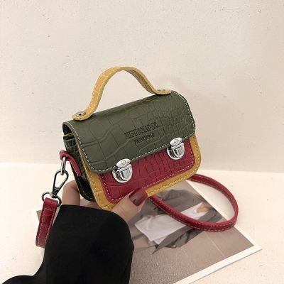 Cross-border trade bags female 2022 spring the new fashion trend in mini messenger bag bump color one shoulder inclined shoulder bag