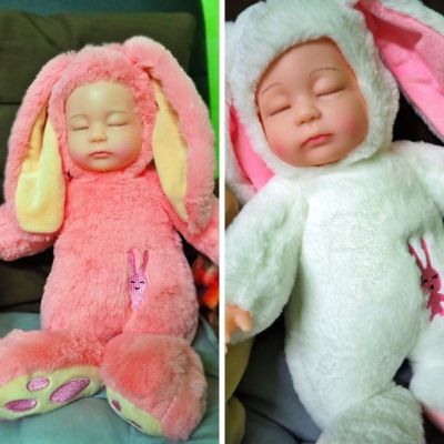 (1ตัว) ขนฟู นุ่มนิ่ม ตุ๊กตานุ่มๆ ตุ็กตาทารก ตุ๊กตาเด็กทารกใส่ชุดกระต่าย ของเล่นเด็ก ขนาด40ซม. ส่งจากไทย พร้อมส่ง
