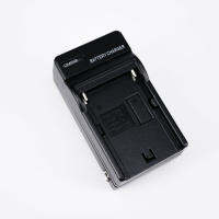 Battery Charger for SONY NP-F550,F570,F750,F770,FM50,FM70  ชาร์จได้ทั้งในบ้านและรถยนต์