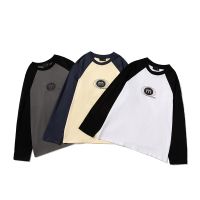 Raglan เสื้อยืดแขนขนาดยาวหลายหลาทรงหลวมสำหรับฤดูหนาวเสื้อโค้ทเสื้อยืดเรนเดอร์สีพิมพ์ตัวอักษร