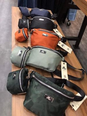 Mc Jeans กระเป๋าสะพายอเนกประสงค์ Crossbody Bag พร้อมกระเป๋าใบเล็ก มีให้เลือก 2 สี สีเขียวทหาร สีเขียวอ่อน