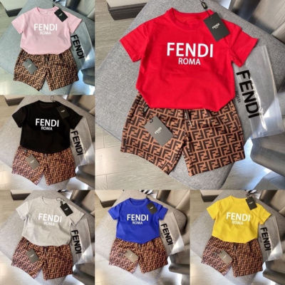 Fendi∮ ใหม่ฤดูร้อนสบายๆสองชิ้นเด็กชายและเด็กหญิงผ้าฝ้ายกางเกงขาสั้นแขนสั้น