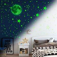 Creative Luminous Stickers Moon Star Dot Wall Ceiling Sticker Fluorescent Glow Starry Sky Sticker Home Kids Room Decor