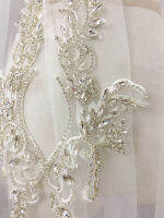 1 pair 2 pieces Exquisite Clear 3D Rhinestone Beaded Bridal Lace Applique for Wedding Sash Bridal Hair Flower Boutique